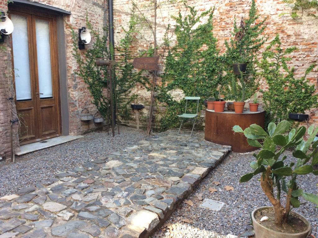 El Patio De Las Glicinas Колония дел Сакременто Екстериор снимка